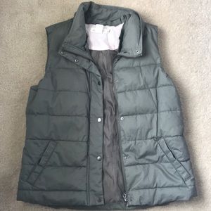 H&M olive green puff vest